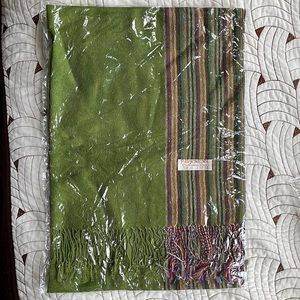 Green pashmina